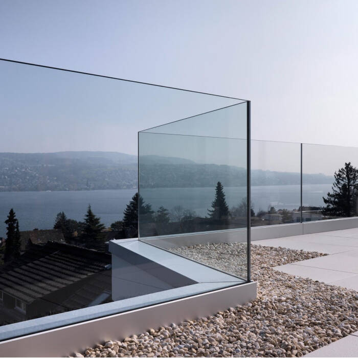 Glass railing (triplex)